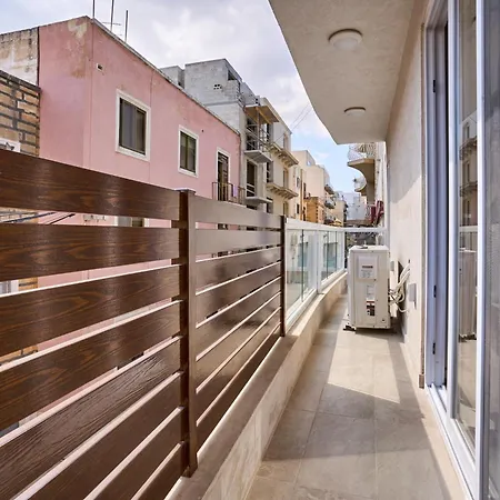 Designer Finished * Gzira