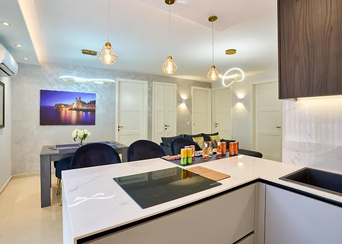 Designer Finished Appartement *